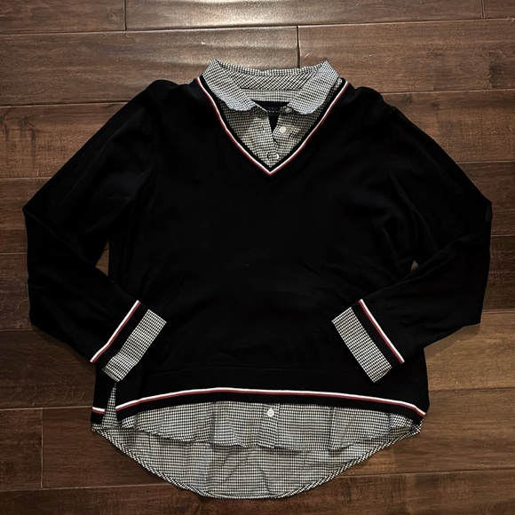 Tommy Hilfiger Sweaters - Tommy Hilfiger Blouse
